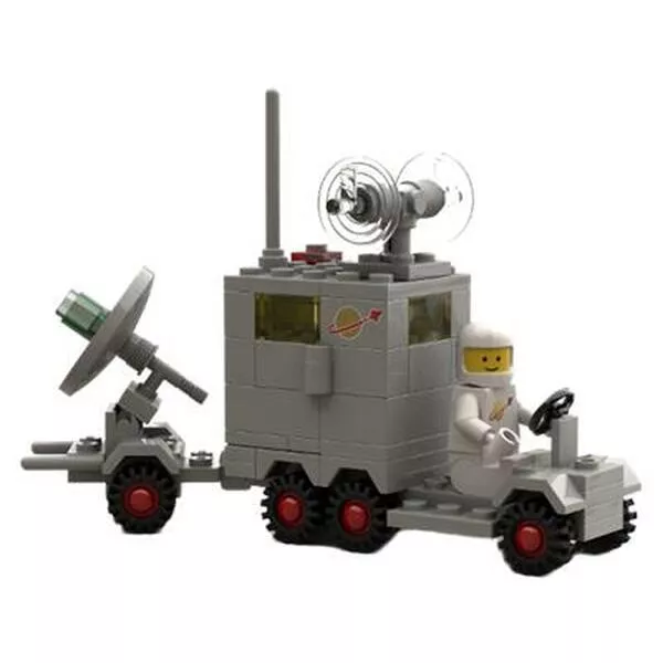 Space 894 Mobile Ground Tracking Station