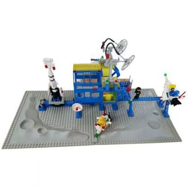 Space 6971 Inter-Galactic Command Base