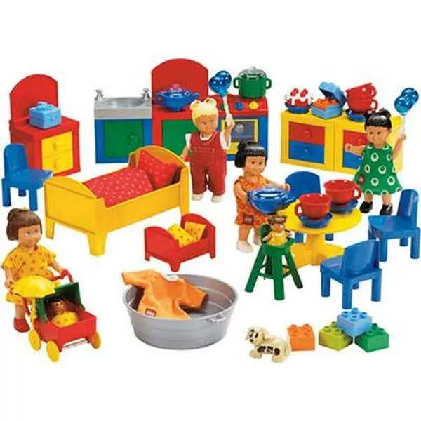 Education 9234 Dolls Family Set