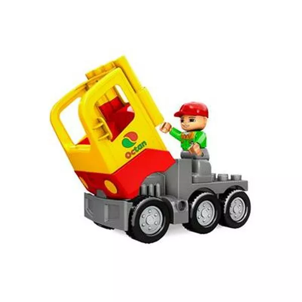 DUPLO 5605 Tanker Truck