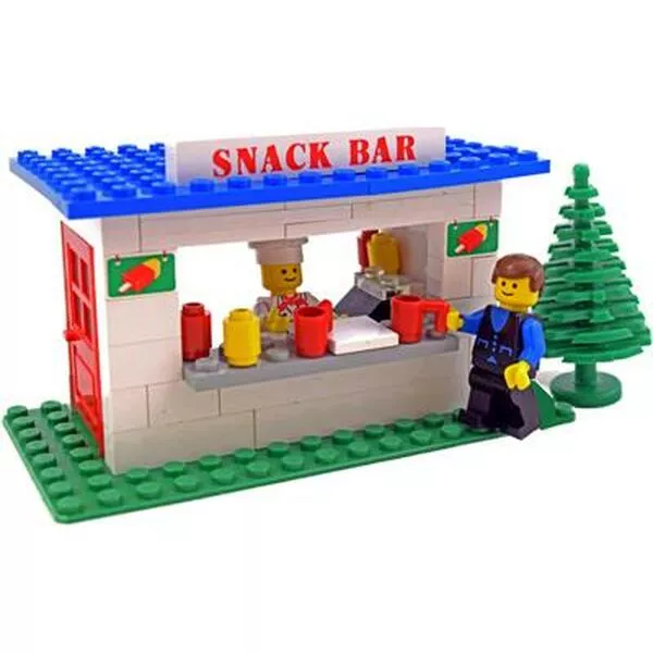 Town 675 Snack Bar