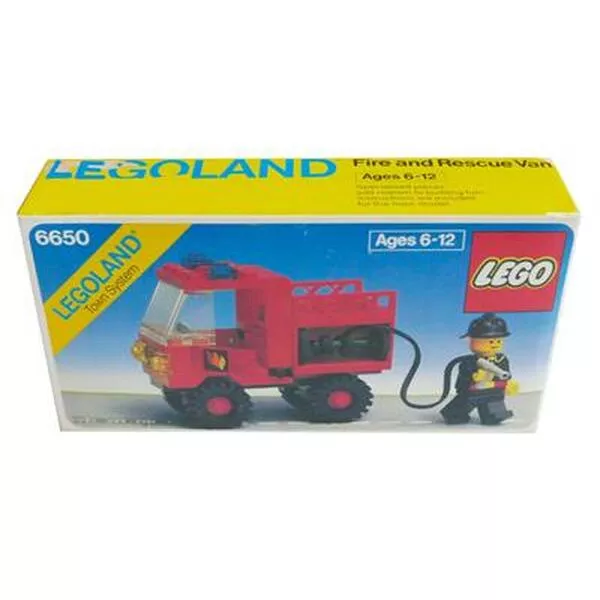Town 6650 Fire and Rescue Van