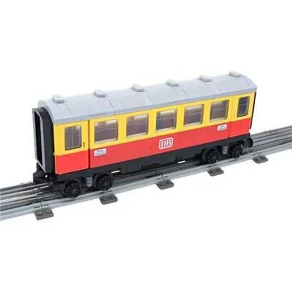 Trains 7815 Passenger Carriage / Sleeper