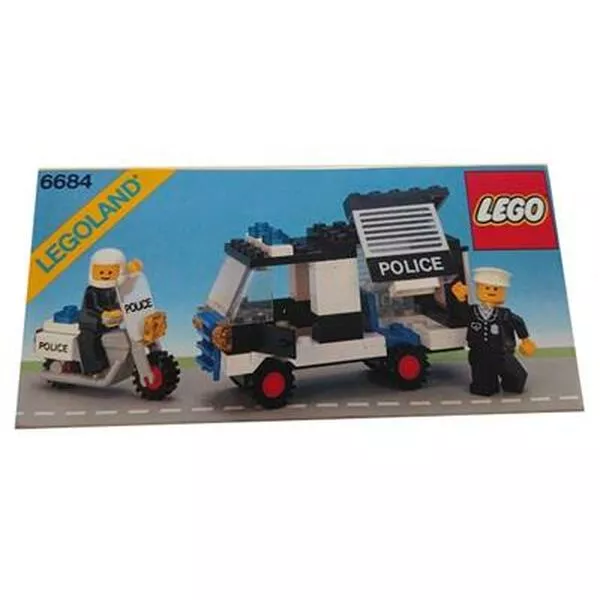 Town 6684 Police Patrol Squad