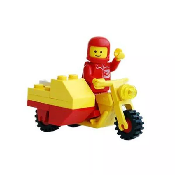 Town 6622 Mailman on Motorcycle
