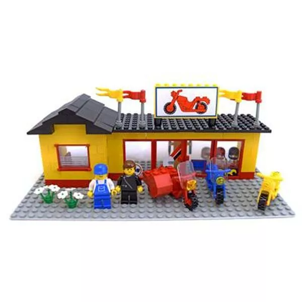 Town 6373 Motorcycle Shop