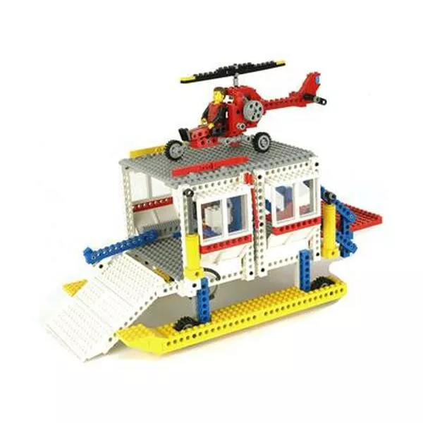 Technic 8680 Arctic Rescue Base