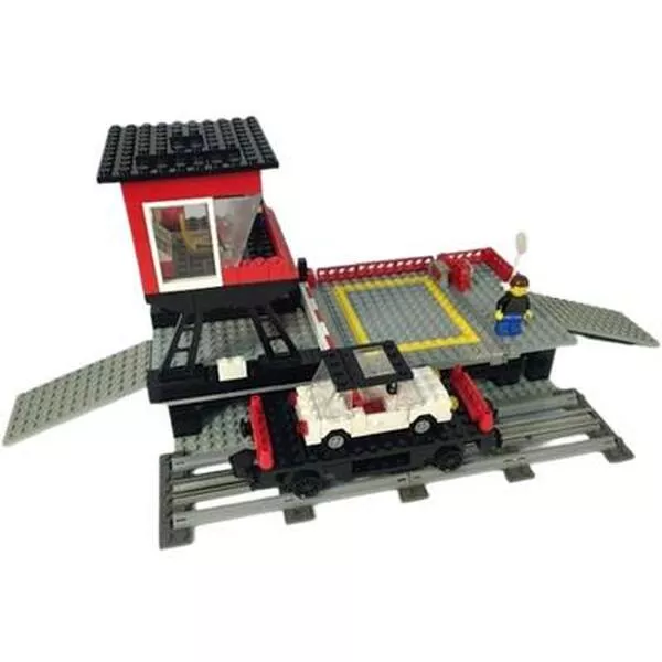Trains 7839 Car Transport Depot