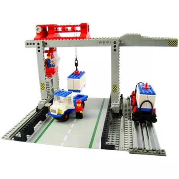Trains 7823 Container Crane Depot