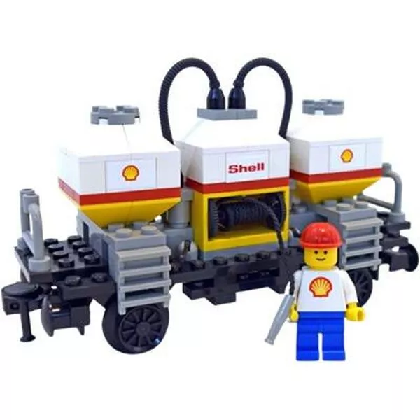 Trains 7813 Shell Tanker Wagon