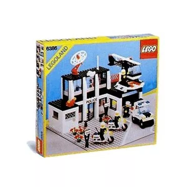 Town 6386 Police Command Base