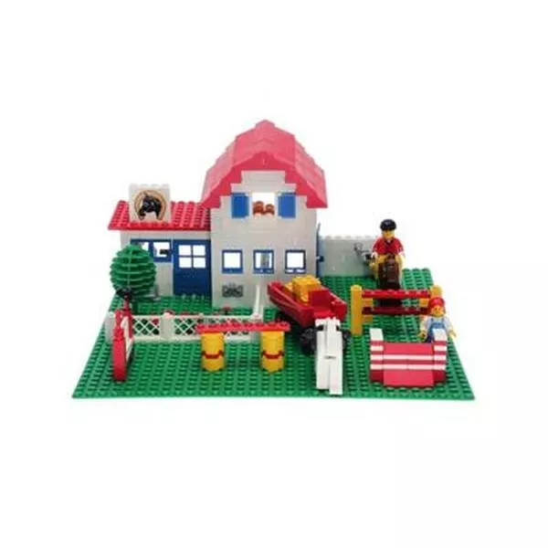 Town 6379 Riding Stable