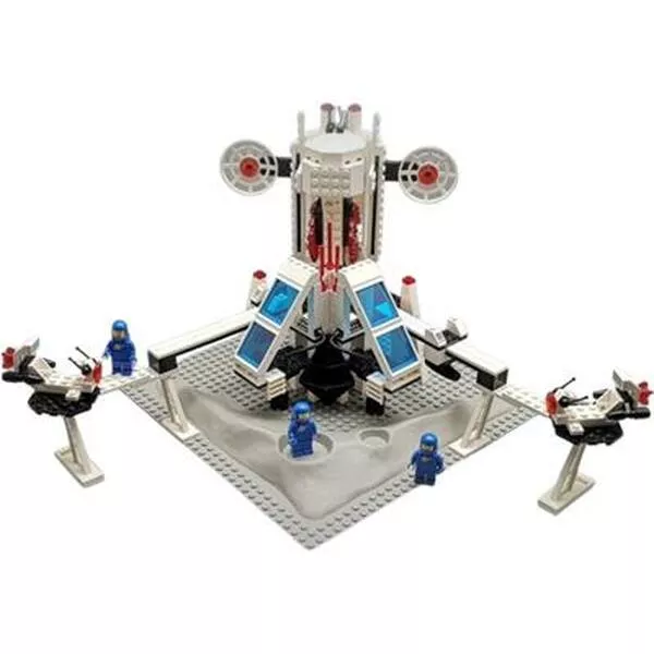Space 6972 Polaris I Space Lab