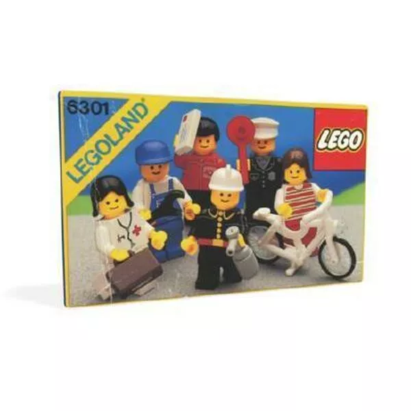Town 6309 Town Minifigures