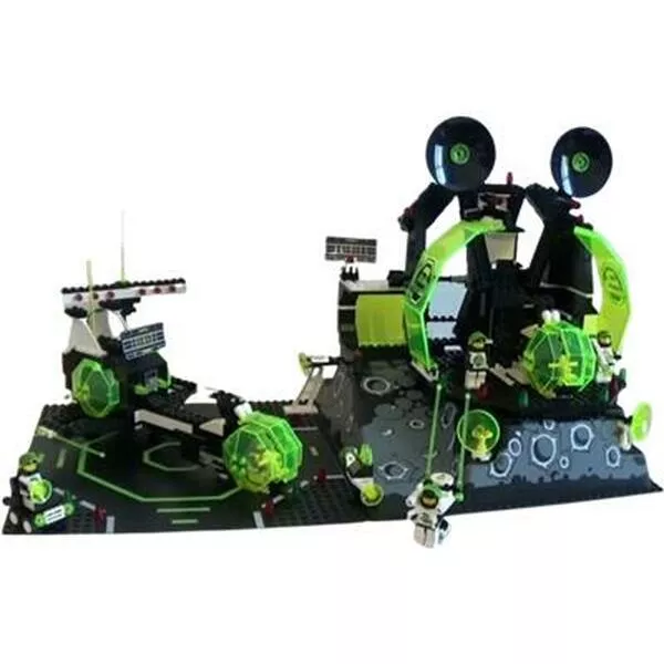 Space 6988 Alpha Centauri Outpost