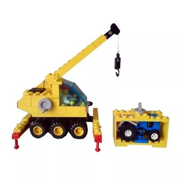 Town 6352 Cargomaster Crane