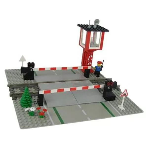 Trains 4539 Manual Level Crossing