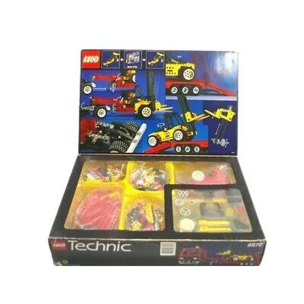 Technic 8872 Forklift Transporter