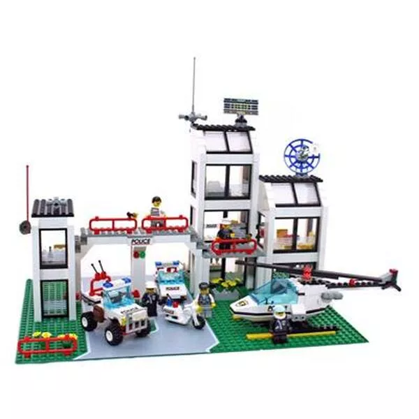 Town 6398 Central Precinct HQ