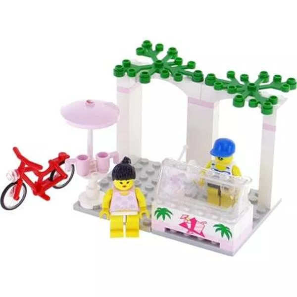 Town 6402 Sidewalk Café