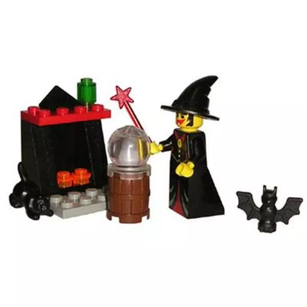 Castle 2872 Witch and Fireplace