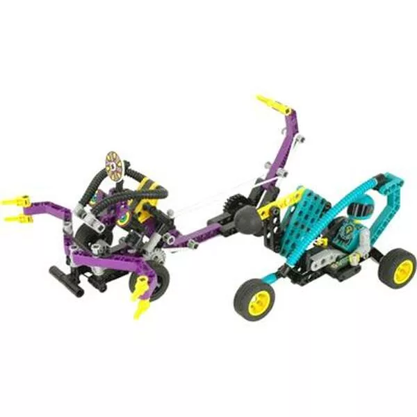 Technic 8245 Robots Revenge