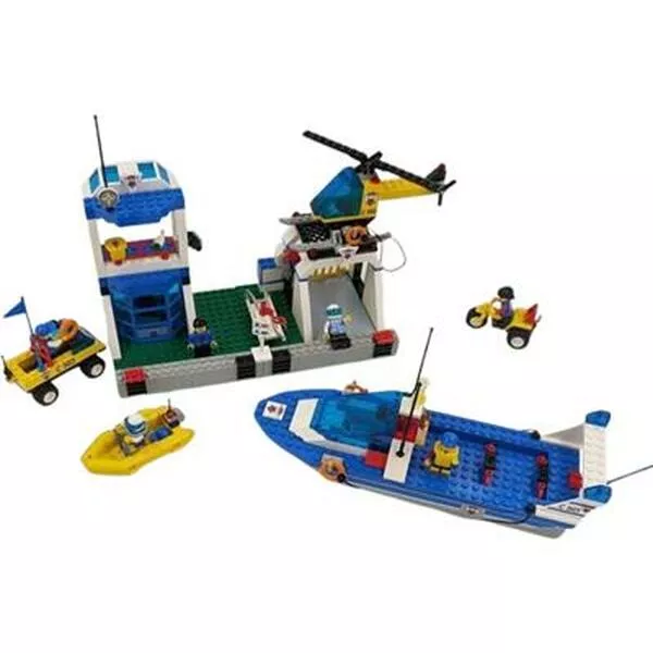Town 6435 Coast Guard HQ