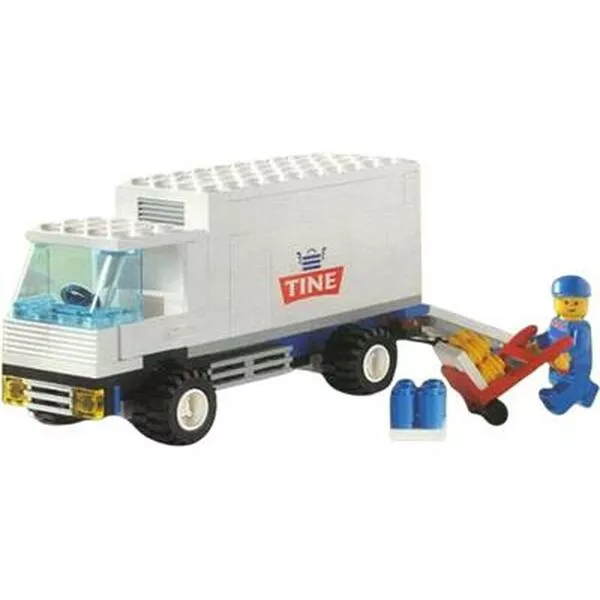 Town 1029 Milk Delivery Truck