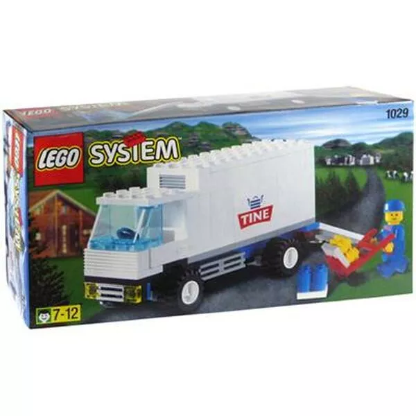 Town 1029 Milk Delivery Truck