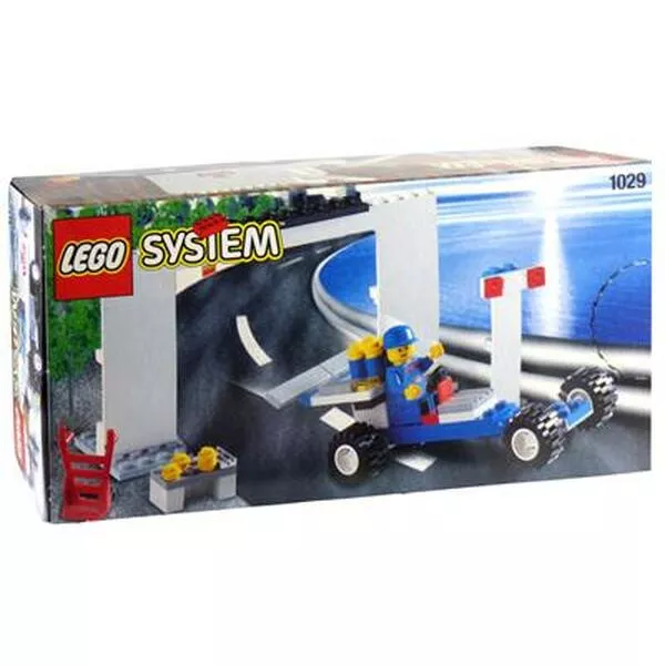 Town 1029 Milk Delivery Truck