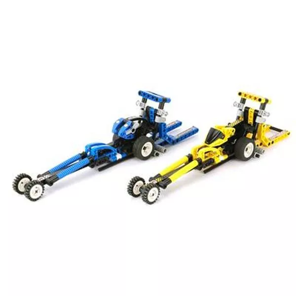 Technic 8238 Dueling Dragsters