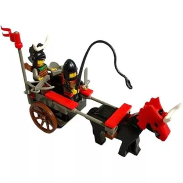 Castle 4819 Bulls' Attack Wagon