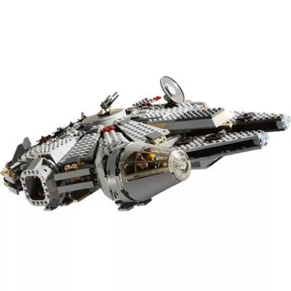 Star Wars 4504 Millennium Falcon