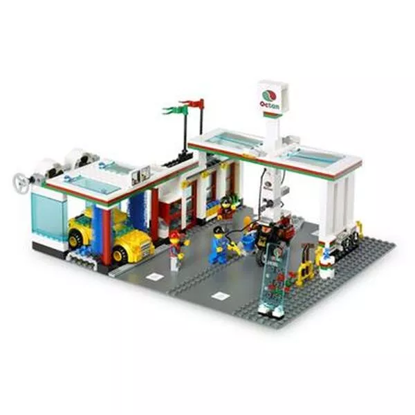 City 7993 Service Station