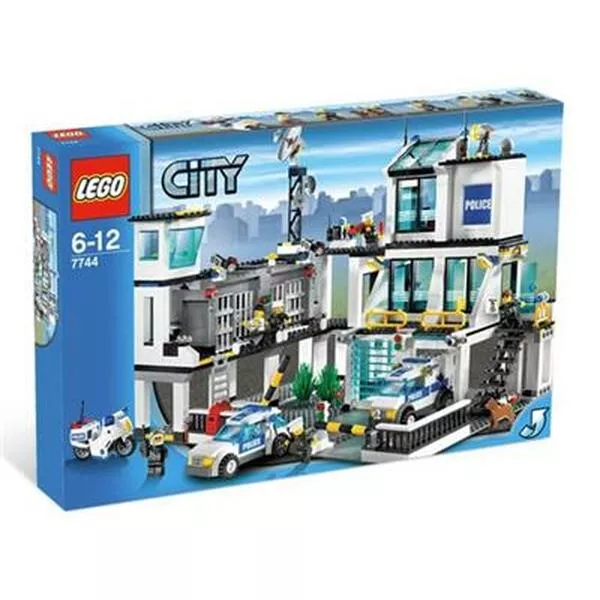 City 7744 Police Headquarters