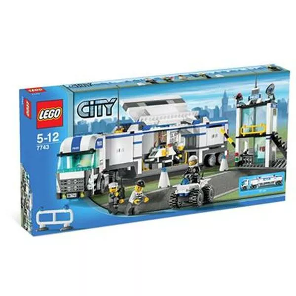 City 7743 Police Command Centre