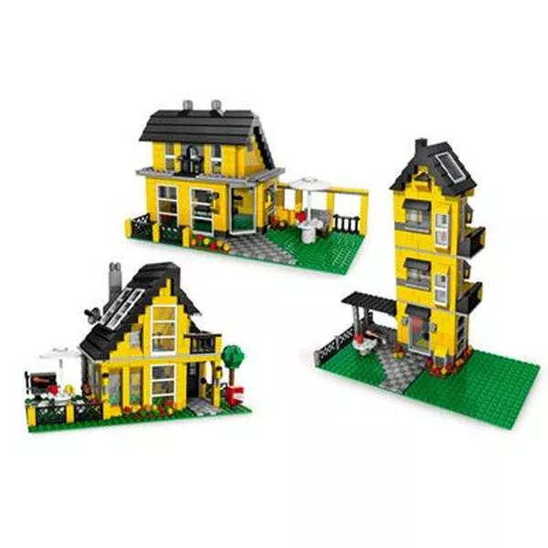 Creator 4996 Beach House