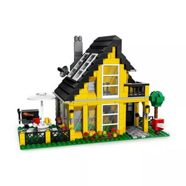 Creator 4996 Beach House