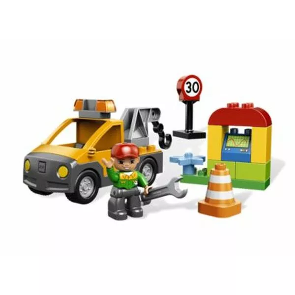 DUPLO 6146 Tow Truck