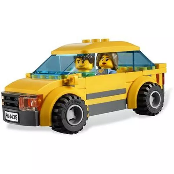 City 4435 Car and Caravan