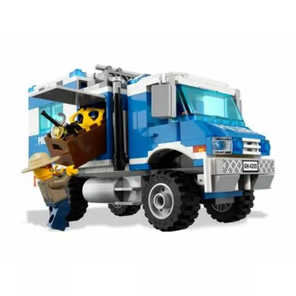 City 4205 Off-Road Command Centre