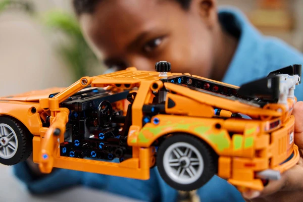 Technic 42204 Fast & Furious Toyota Supra MK4