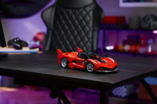 Technic 42212 Ferrari FXX K