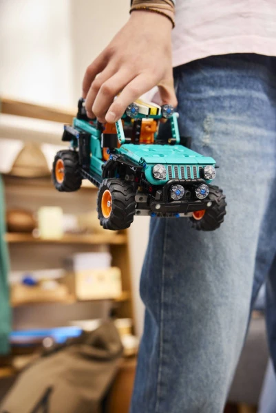 Technic 42227 Jeep Wrangler Rubicon SUV