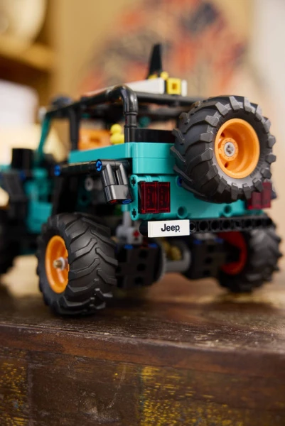 Technic 42227 Jeep Wrangler Rubicon SUV