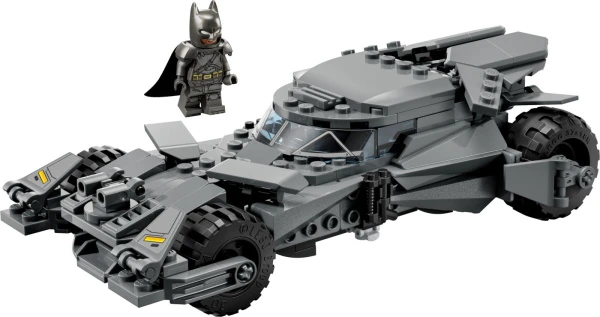 DC Comics Super Heroes 76331 Бэтмобиль из «Бэтмена против Супермена»