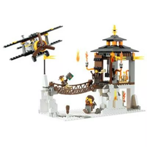 Adventurers 7417 Temple of Mount Everest