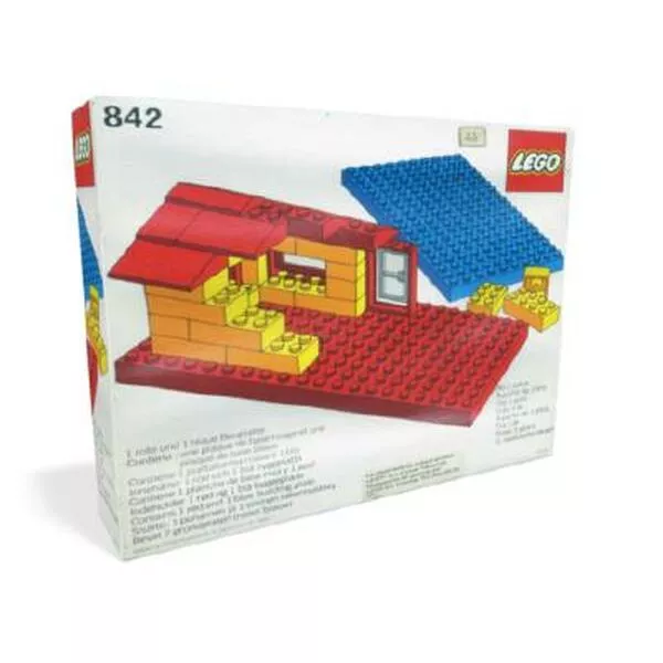 Basic 842 Baseplates, Red and Blue