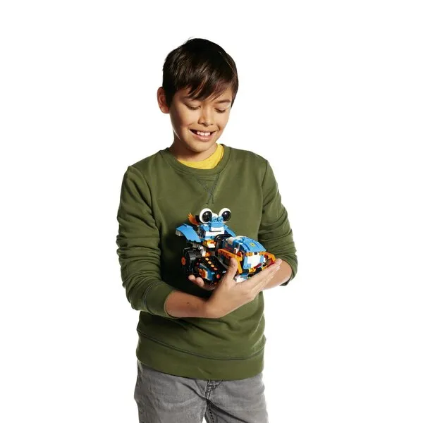 Boost 17101 Набор для конструирования и программирования (Фото 40)