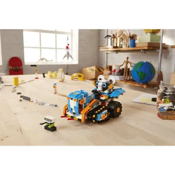 Boost 17101 Набор для конструирования и программирования (Фото 20)